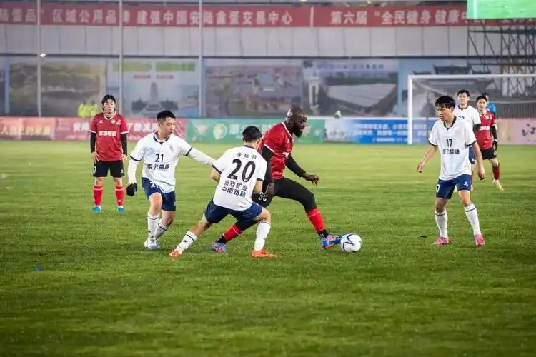 国产深夜男女无套内射